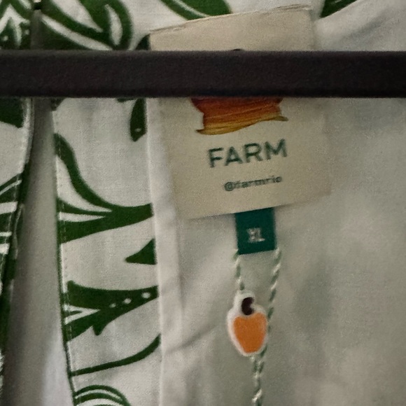FARM Rio Green Botanical Crop Top NWT - Picture 3 of 8